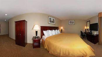 Quality Inn Jamaica Airtrain นิวยอร์ก ภายนอก รูปภาพ